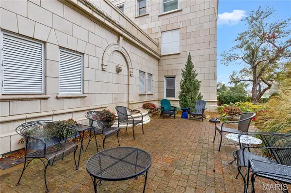 709 S Skinker BLVD #703, St Louis, MO 63105