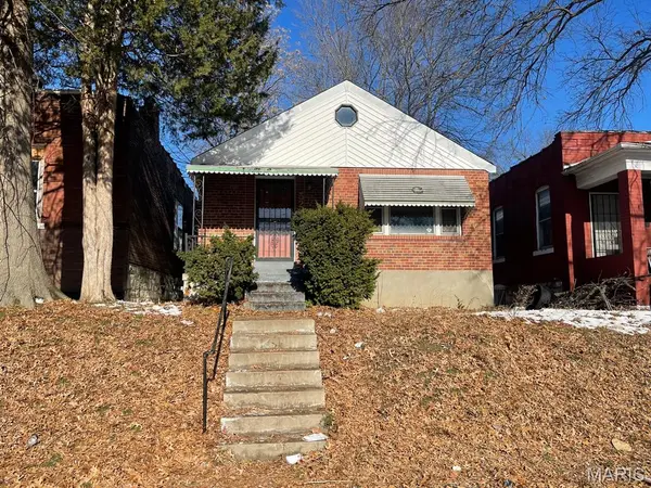 5275 Alcott AVE, St Louis, MO 63120