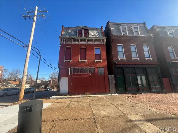 3500 S Jefferson AVE, St Louis, MO 63118