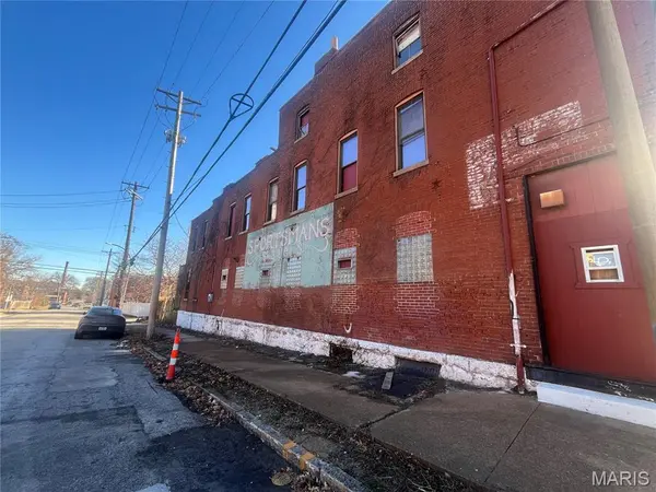 3500 S Jefferson AVE, St Louis, MO 63118