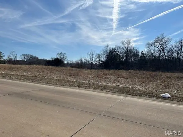 1.73 Acres Main Plaza DR, Wentzville, MO 63385