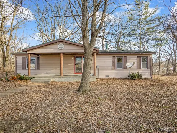 6401 S Ronnie DR, Waterloo, IL 62298