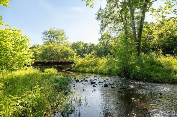 698 Hoot Owl LN, Grandin, MO 63943