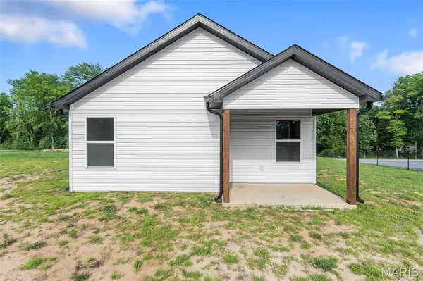 881 Scott ST, Scott City, MO 63780