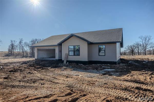 2051 Kay AVE, Lebanon, MO 65536