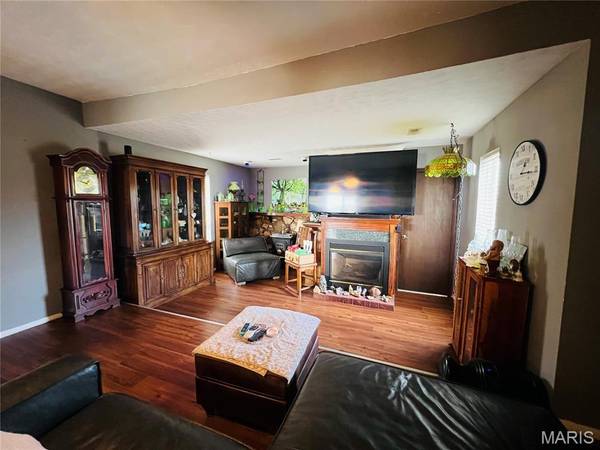 12040 County Road 267A, Puxico, MO 63960