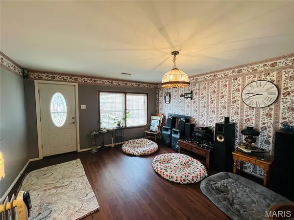 12040 County Road 267A, Puxico, MO 63960