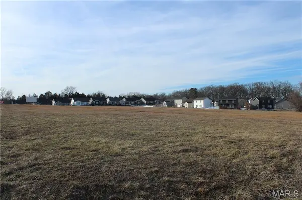 2 Brune Business Park CT, Warrenton, MO 63383