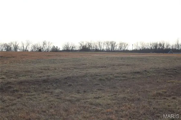 2 Brune Business Park CT, Warrenton, MO 63383