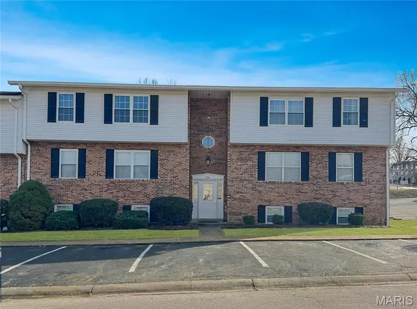 730 Horn ST #102, Washington, MO 63090