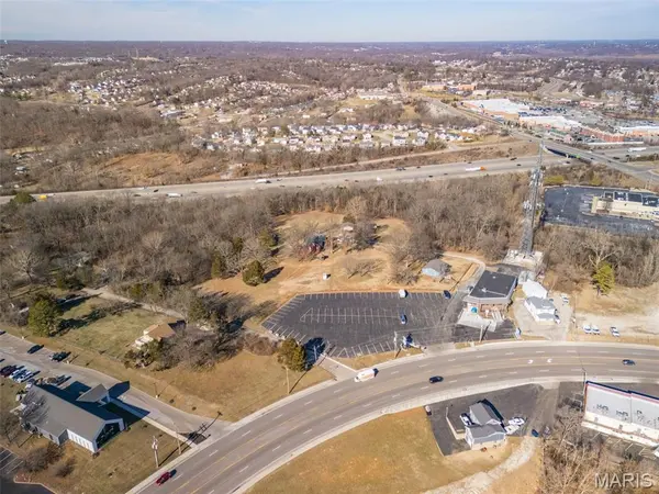 0000 Botanical DR, Arnold, MO 63010