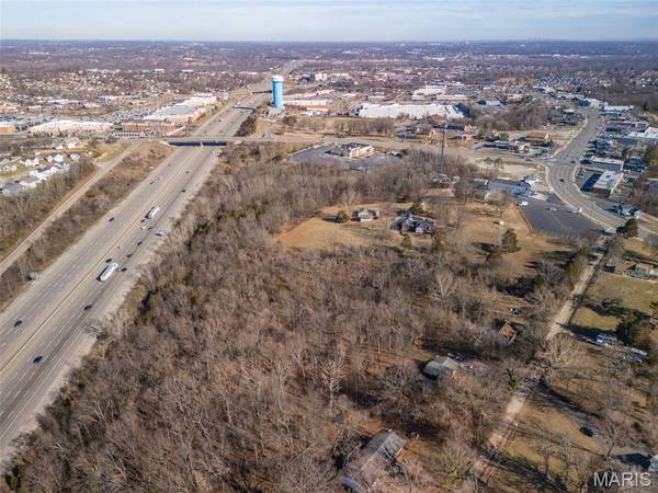 0000 Botanical DR, Arnold, MO 63010