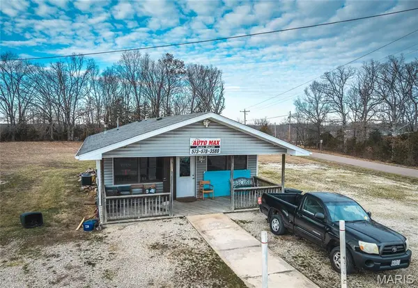 363 Doolittle Outer RD, Rolla, MO 65401