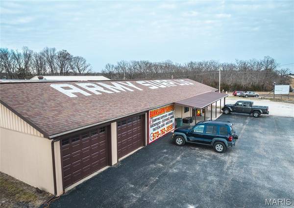 363 Doolittle Outer RD, Rolla, MO 65401