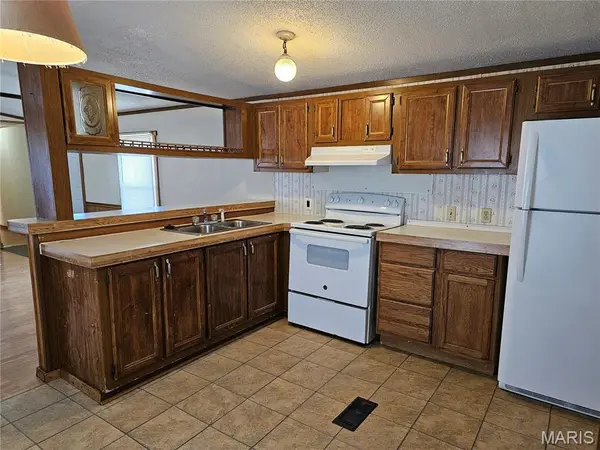 714 E Feifer ST, Sparta, IL 62286