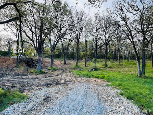 10240 County Road 3060, Rolla, MO 65401
