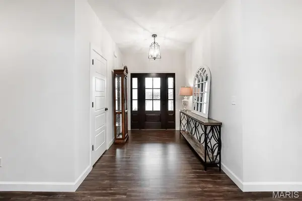 1113 Menominee TRL, Mascoutah, IL 62258