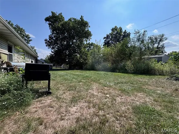 302 Mary ST, Mexico, MO 65265
