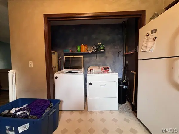 302 Mary ST, Mexico, MO 65265