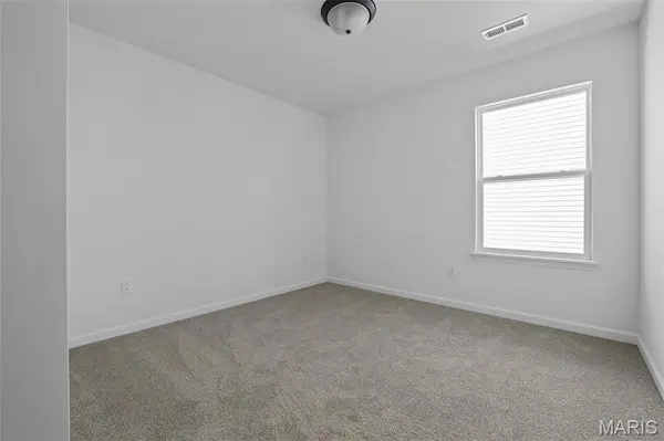 3827 Sonora Stone DR, Florissant, MO 63031