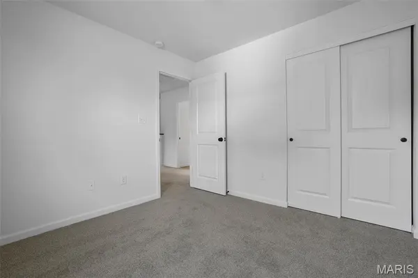 3827 Sonora Stone DR, Florissant, MO 63031