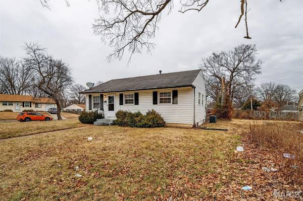 10518 Renfrew DR, St Louis, MO 63137
