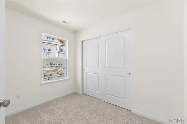 84 Fall Meadow CT, Fenton, MO 63026