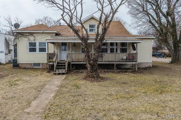 588 Locust ST, Lebanon, MO 65536
