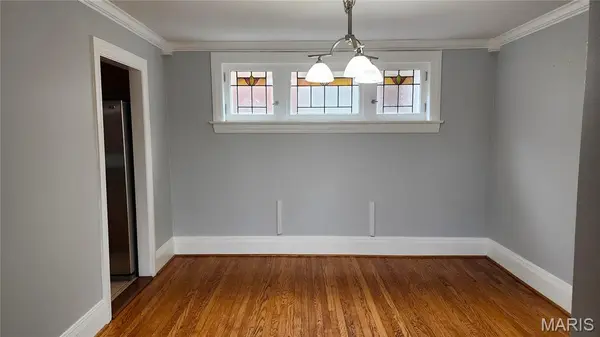 7570 Byron PL #3W, Clayton, MO 63105