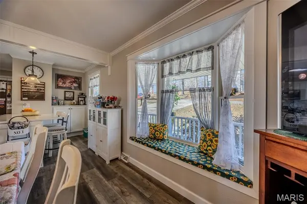 206 Lafayette CIR, Waynesville, MO 65583