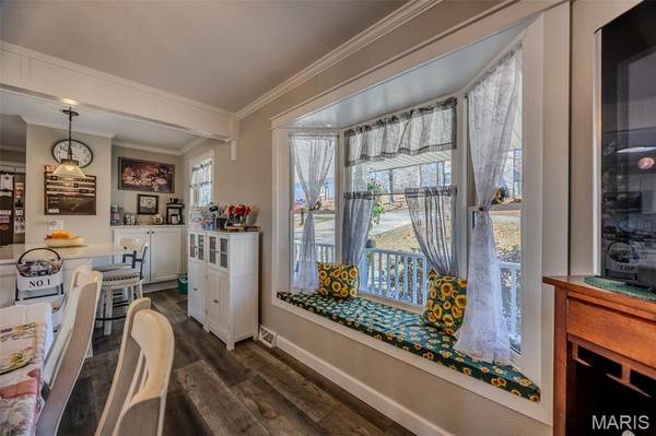 206 Lafayette CIR, Waynesville, MO 65583