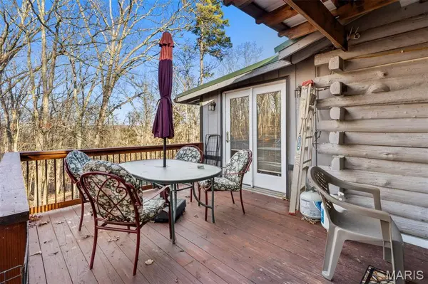 13235 Lakeview Dr, Ste Genevieve, MO 63670