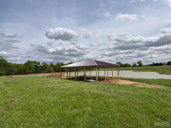 8 Turkey Roost TRL, Monroe City, MO 63456