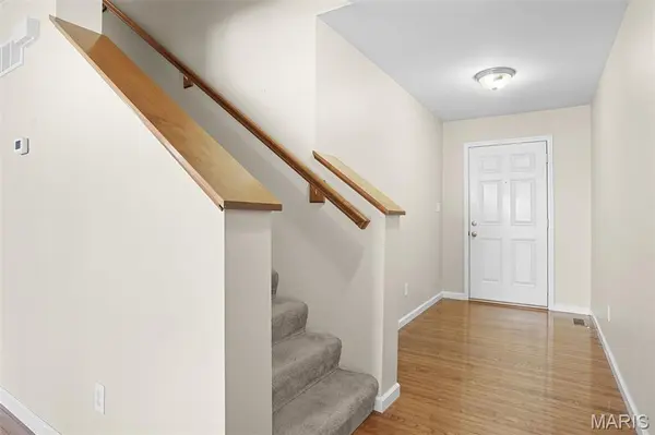 301 Wild Oak DR, O'fallon, MO 63368
