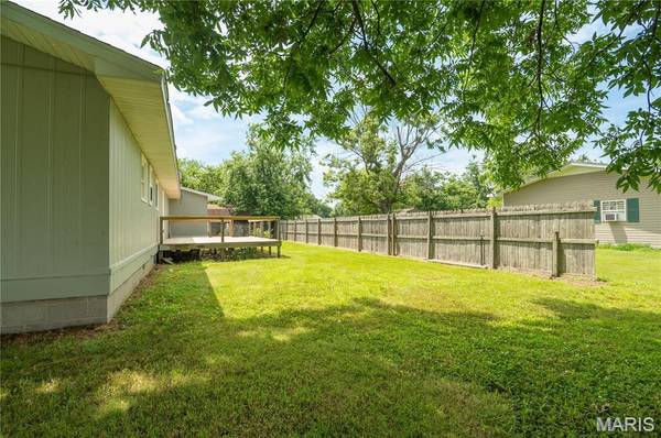 22479 S Dorothy DR, Malden, MO 63863