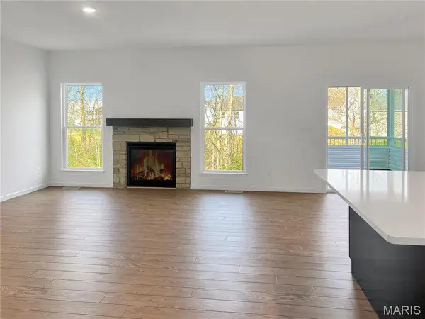 2317 Hank's Close CT #186 STB, Washington, MO 63090