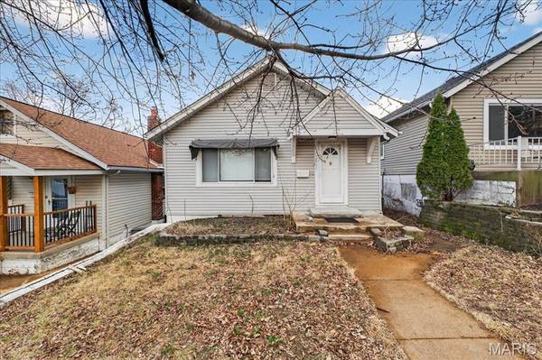 2164 Knox Ave, St Louis, MO 63139
