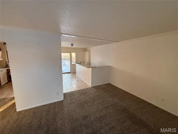 1290 Mullanphy RD, Florissant, MO 63031