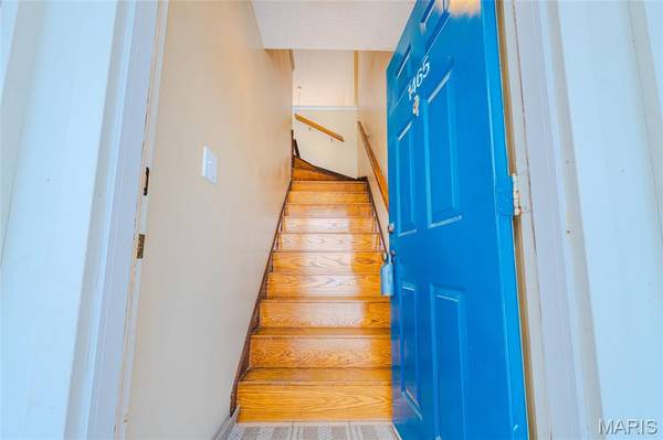 1465 Bobolink PL, Brentwood, MO 63144