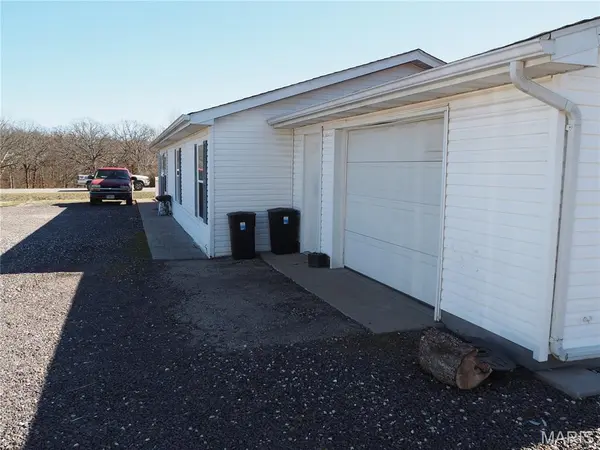 1102-1108 W Highway 28, Belle, MO 65013