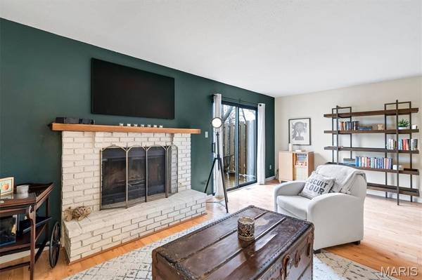 603 Painted Vista DR, Ballwin, MO 63021