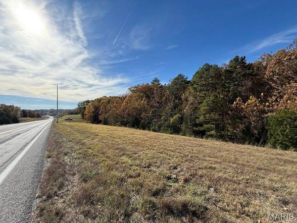 000 Hwy 63, Houston, MO 65483