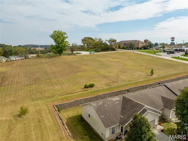2550 E 5th ST, Washington, MO 63090
