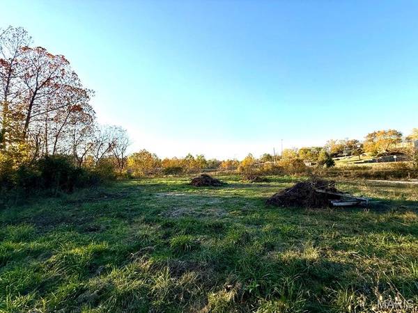 000 Hwy B, Houston, MO 65483