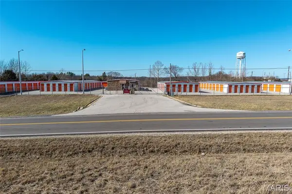 14305 St Robert Outer Rd, St Robert, MO 65584