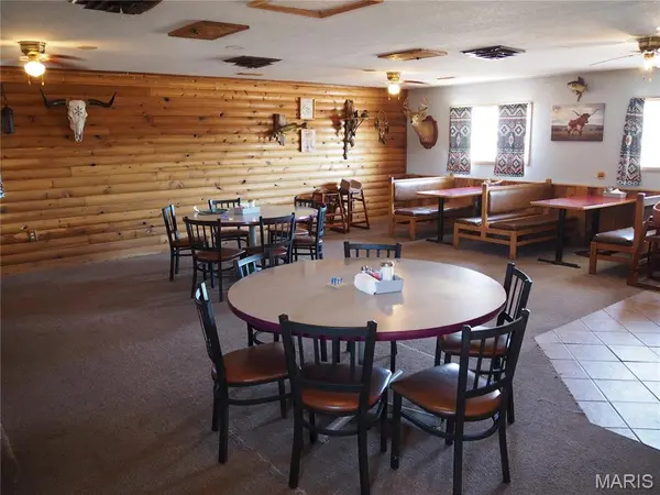 1102-1108 W Highway 28, Belle, MO 65013
