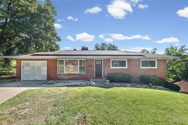 2303 Fairview DR, Alton, IL 62002
