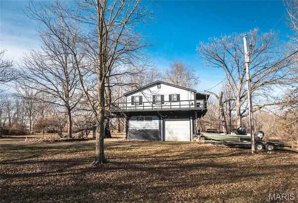 10 Lehmond Island RD, St Charles, MO 63301