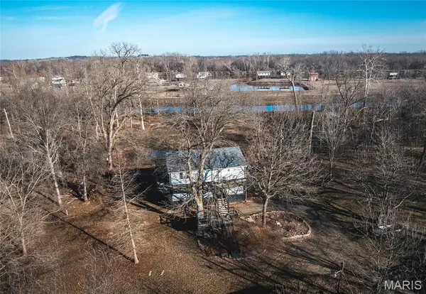 10 Lehmond Island RD, St Charles, MO 63301