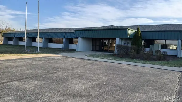 410 E 1st ST, Wright City, MO 63390